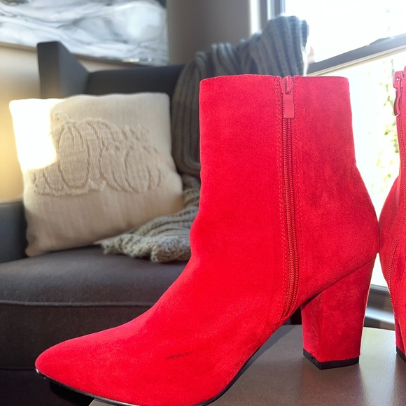Womens Red Heel Ankle Boots - Picture 8 of 12